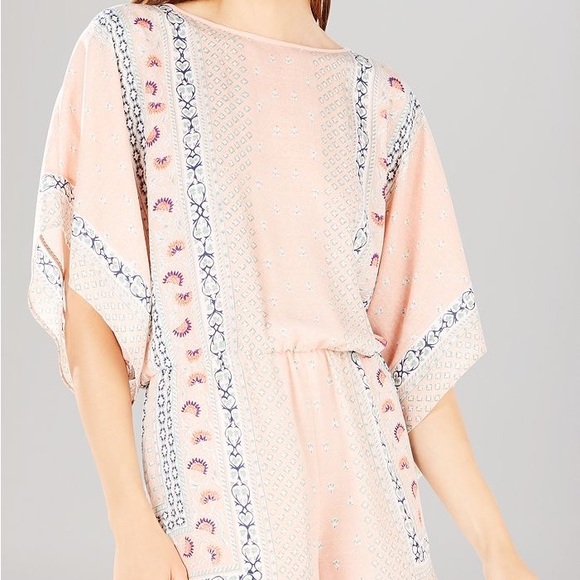 BCBGMaxAzria Other - ⭐️2/$25⭐️BCBGMAXAZRIA Caiti Romper
